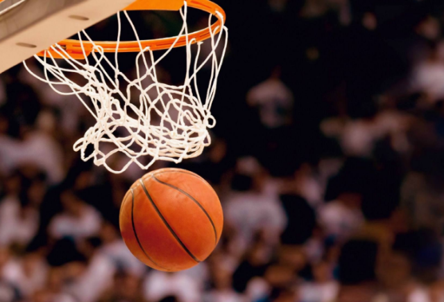 紧密的防守 紧密的防守