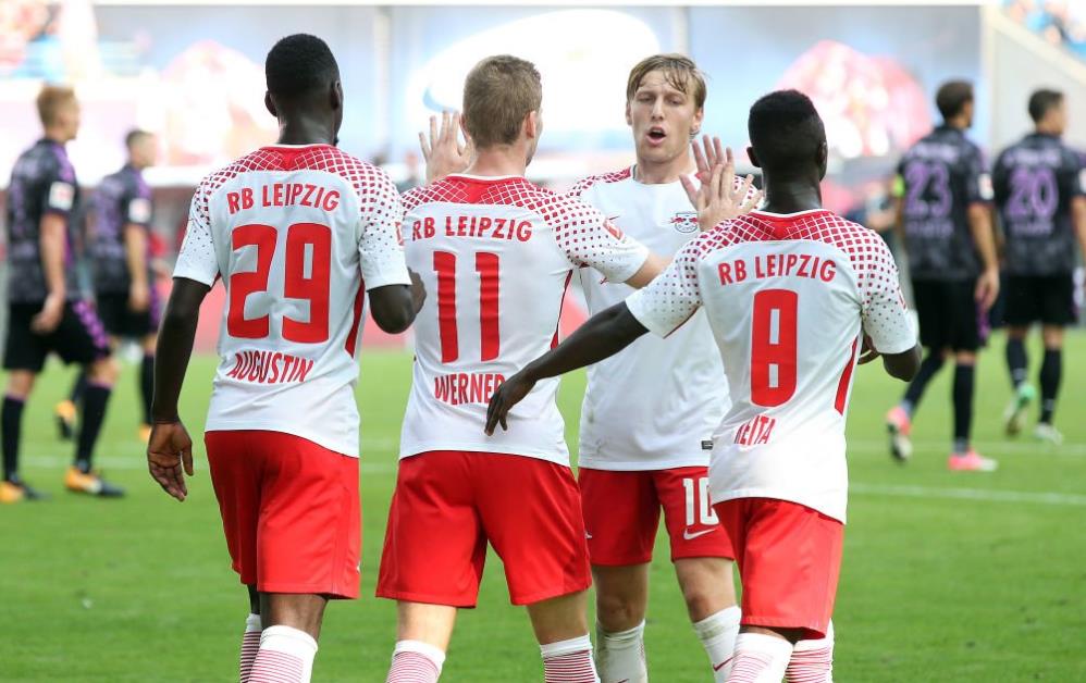 赛表现和伤 赛表现和伤