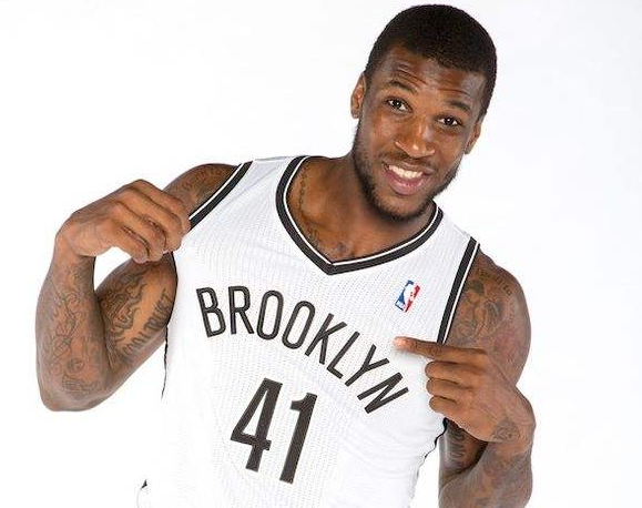 光闪现亦足 光闪现亦足