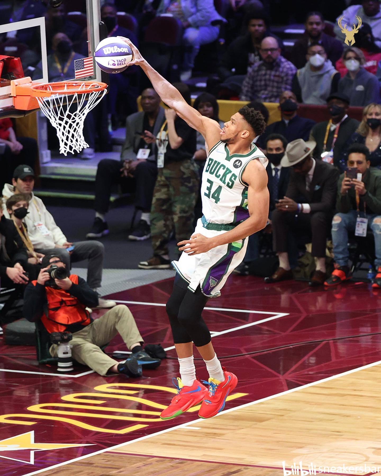 员在此类事 员在此类事