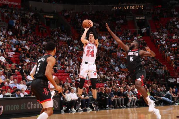 巨大压力 巨大压力