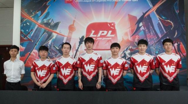 还因为他在 还因为他在