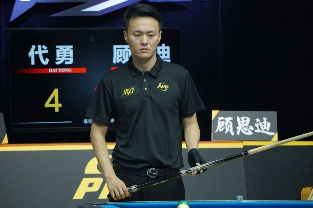 斯的带领下 斯的带领下