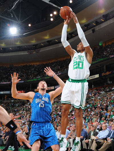 在机制上 在机制上